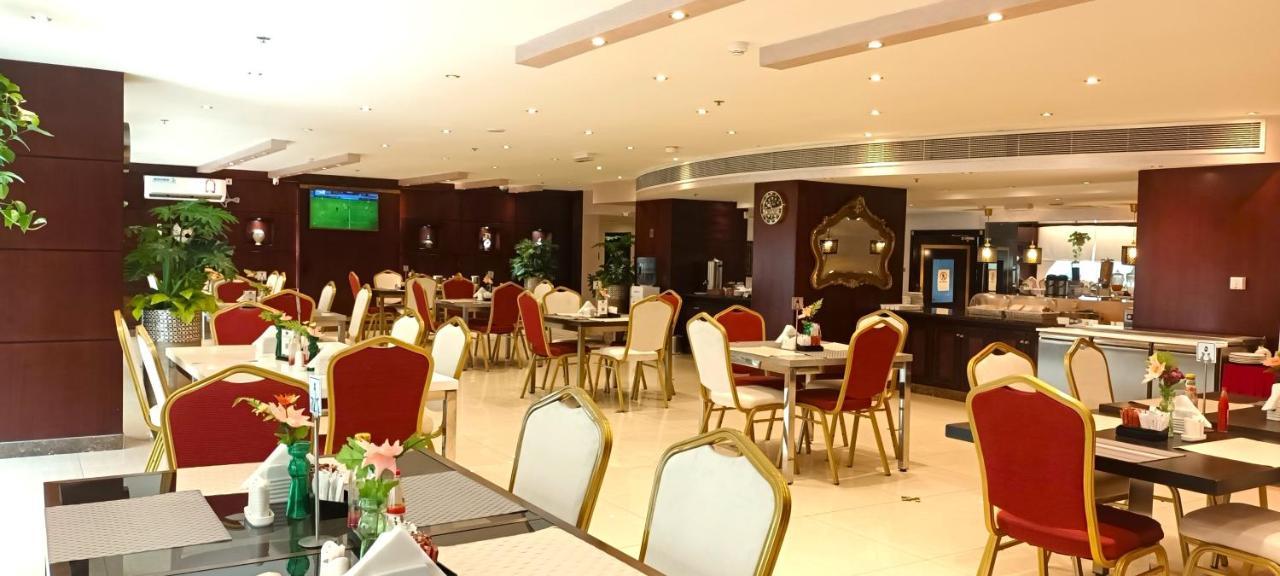דוחה Tourist Hotel מראה חיצוני תמונה
