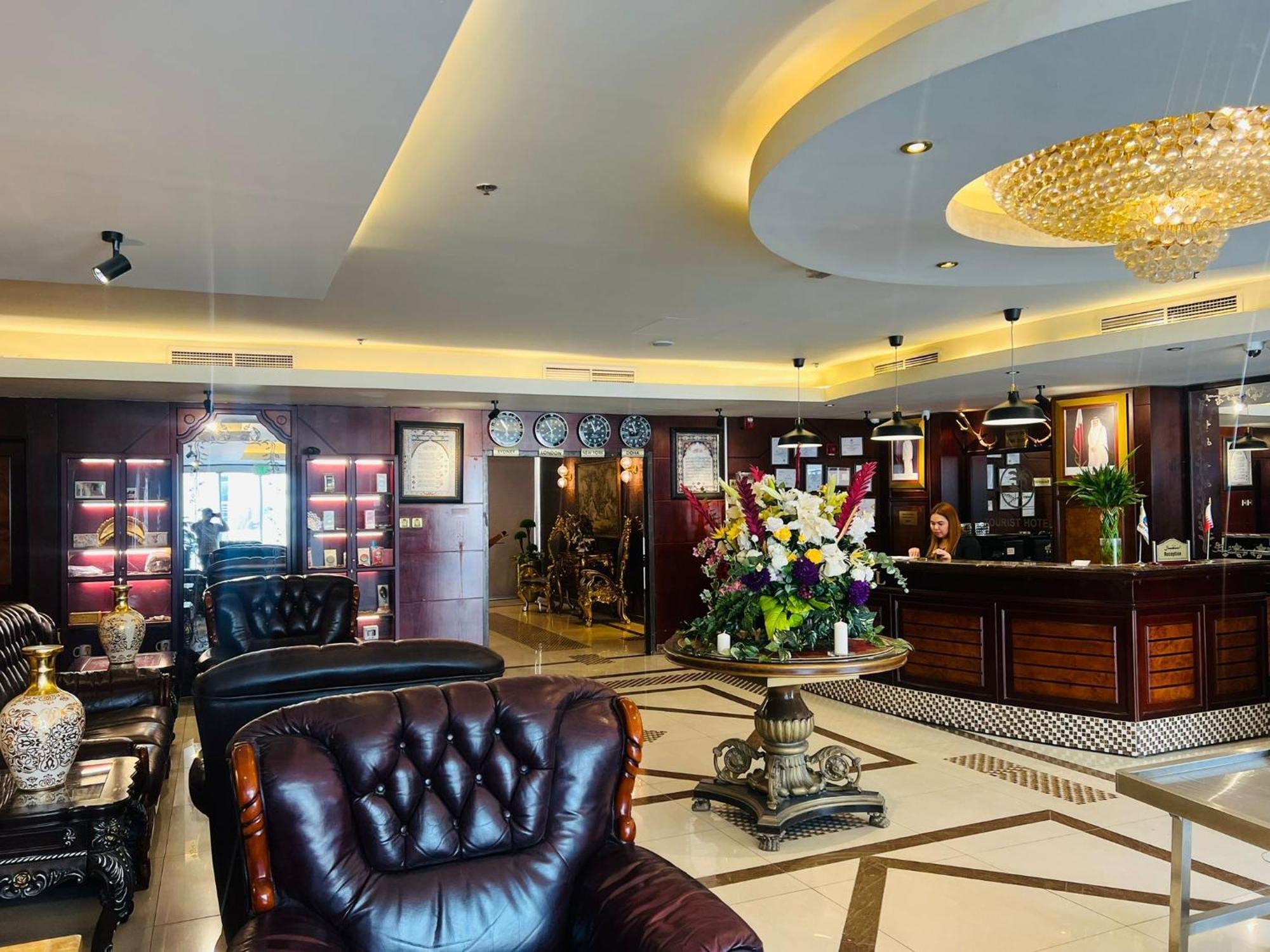 דוחה Tourist Hotel מראה חיצוני תמונה