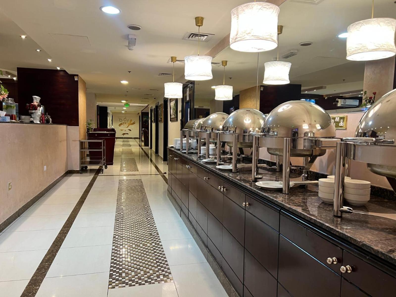 דוחה Tourist Hotel מראה חיצוני תמונה