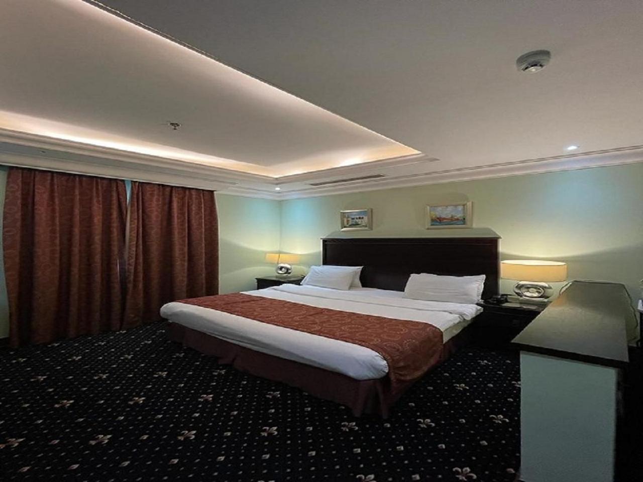 דוחה Tourist Hotel מראה חיצוני תמונה