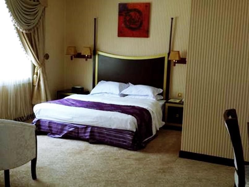 דוחה Tourist Hotel מראה חיצוני תמונה